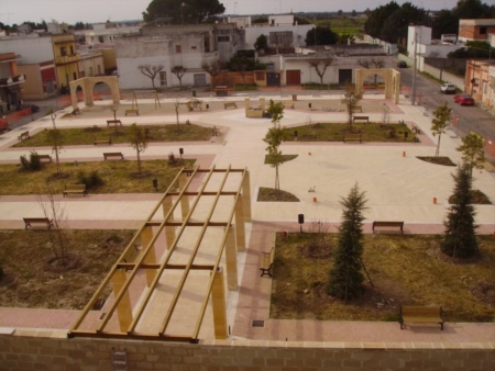 Topi nel giardino pubblico immortalati in un video 