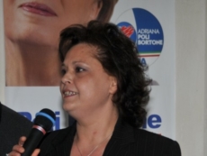 Ex vicesindaco su Facebook: "I gay per noi sono malati"