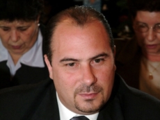 Il consigliere Monte preannuncia l'uscita dalla maggioranza, poi ci ripensa
