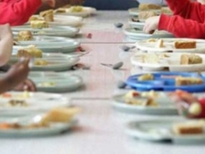 Niente mensa, opposizione all’attacco
