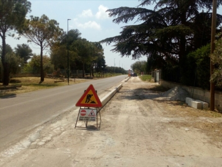 In bici fino a Villa Baldassarri, avviati i lavori della pista ciclabile