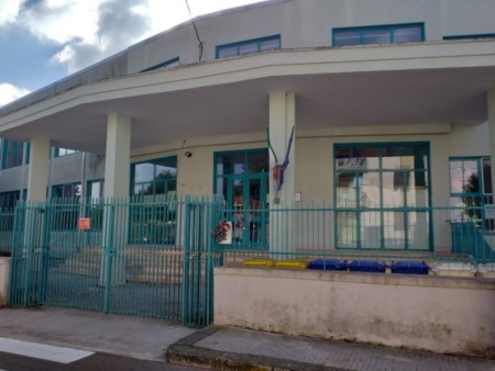 Plessi di via Fontana e via Roselli, da domani riprenderanno le lezioni