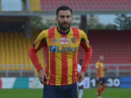 Goleata dei giallorossi, il Lecce vince 7 a 1 contro la Reggiana