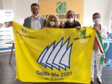 A Porto Cesareo le "5 vele blu" della Guida "Il mare più bello 2021"