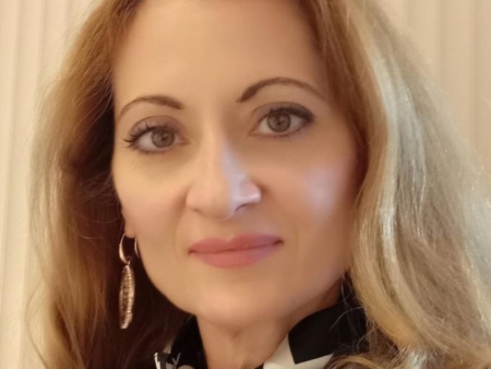 �Rose rosse e versi d�amore�