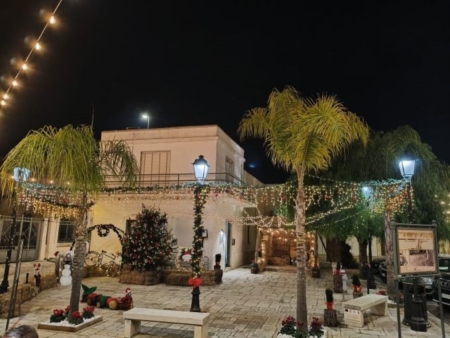 Il Natale nel centro storico di Guagnano, pronti mercatini e trenino lillipuziano